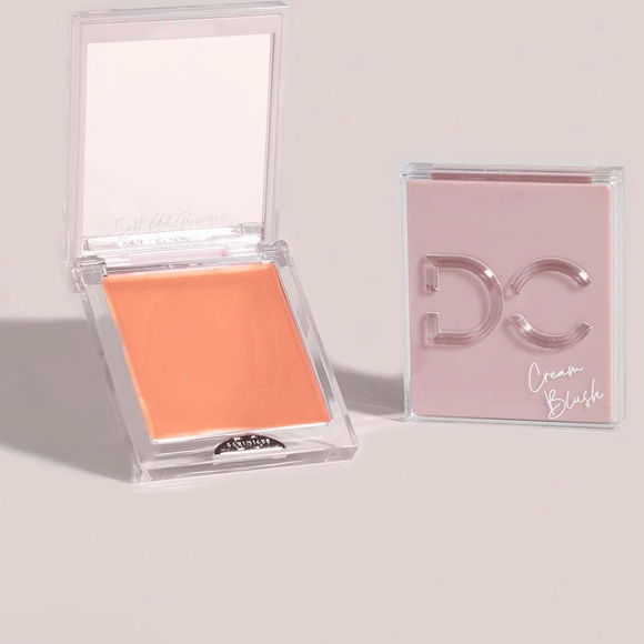 NIB Dominique Cosmetics silk tone cream blush in warm peach - Picture 2 of 3